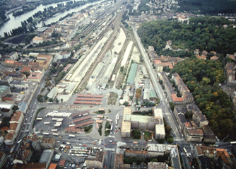 Železniční stanice Praha Smíchov / Alena Hořejší dopravy na území města.