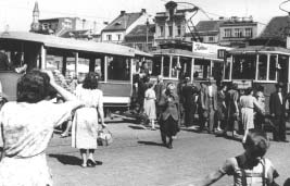 III.5. Sociální zabezpeãení a zdrav. poji tûní 52 C.III.6. Stát - daàové pohledávky 53 7 162 7 162 8 015 4 532 C.III.7. Ostatní poskytnuté zálohy 54 530 530 1 240 1 118 C.III.8. Dohadné úãty aktivní 55 1 299 1 299 292 362 C.