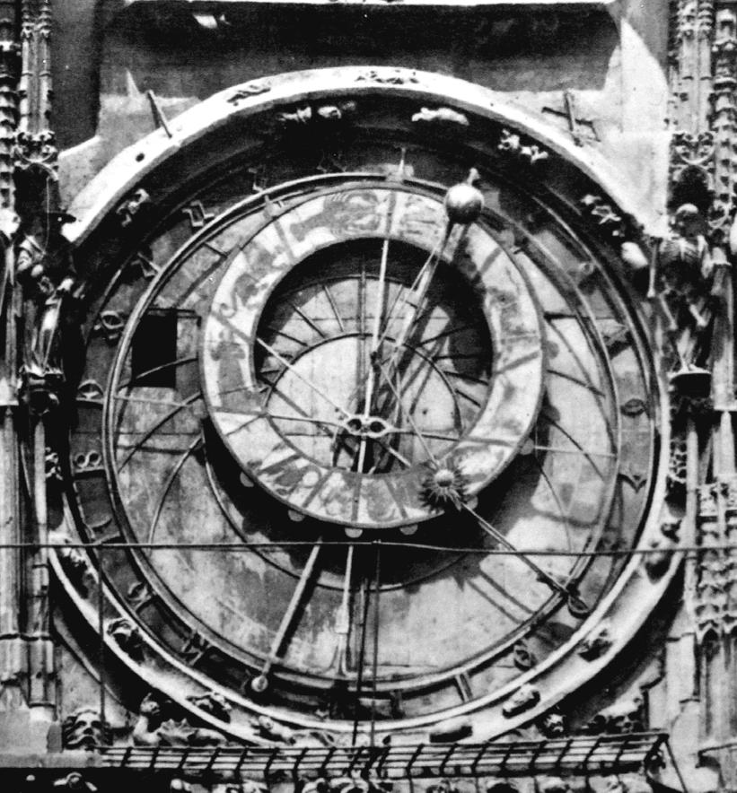 Vývoj podoby astrolábu Pražského orloje ANOTACE: Dnešní podoba astrolábového ciferníku Pražského orloje je poznamenána řadou úprav, které na něm byly v průběhu staletí prováděny.