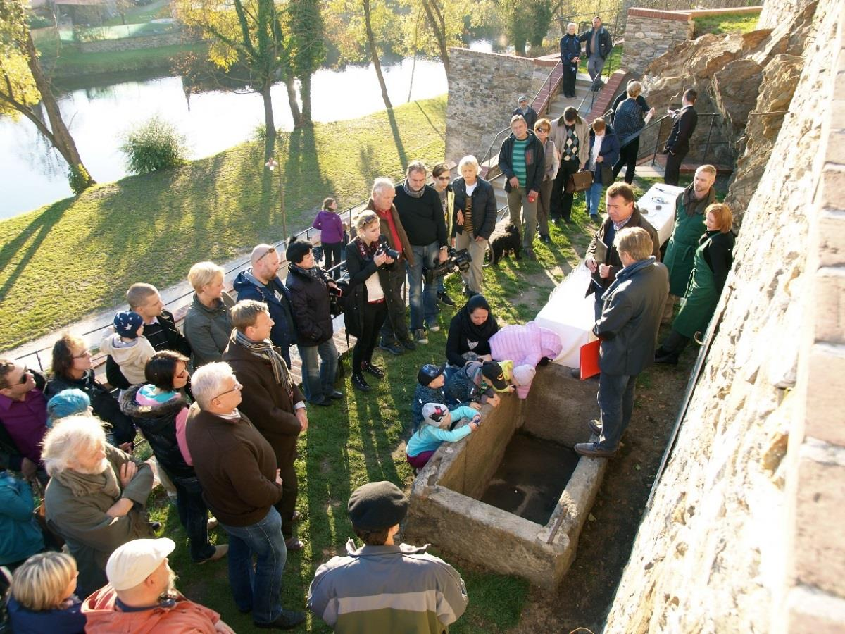 Festival vína, který Českokrumlovský rozvojový fond organizuje společně se Sdružením cestovního ruchu v Českém Krumlově, byl