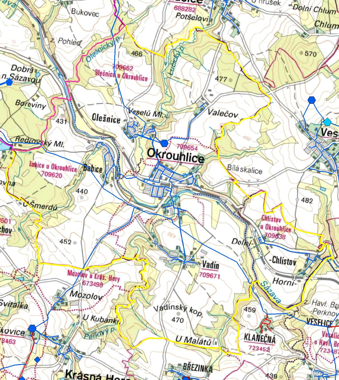 MAPA - VODOVODY Trasování sítí, lokalizace vodojemů, zdrojů, čerpacích stanic, ATS, ÚV Vodovodní řady Vodojem zemní