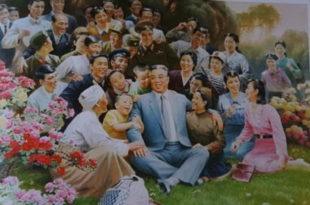obr. 13 - Prezident Kim Il-sŏng je vždycky s námi, 1994 ( 수령님은언제나우리와함께계신다 ) Čŏng Hŭi- džin (