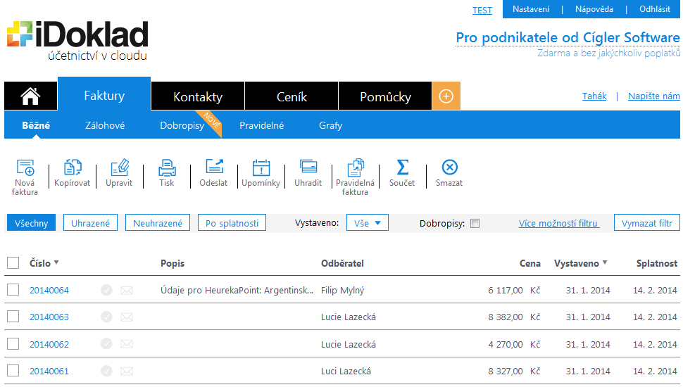 Do položky faktury se na IDoklad importuje Název položky, výběrový parametr (pokud jej u produktu používáte) a kód produktu.