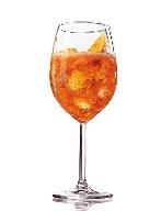 Aperol, pomeranč, led 75,- Kč Jahodové cinzano