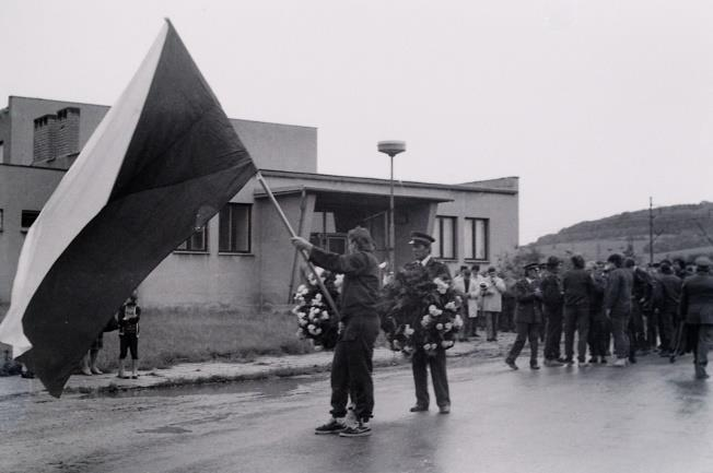 Červenec Zveřejnili jsme na webu spolku sérii příspěvků o historii Hlízova od prvního písemného záznamu o obci až po nejnovější události.