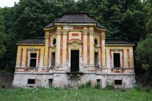 8 Historické památky Milešova, okres Litoměřice katastrální úz