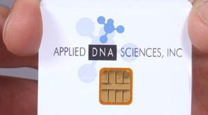 Příklady komerčních DNA čipů Vzhledem k vysoké specificitě hybridizační reakce lze