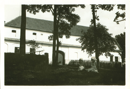 -Nr. 56 in Trstěnice, um 1940. 3.