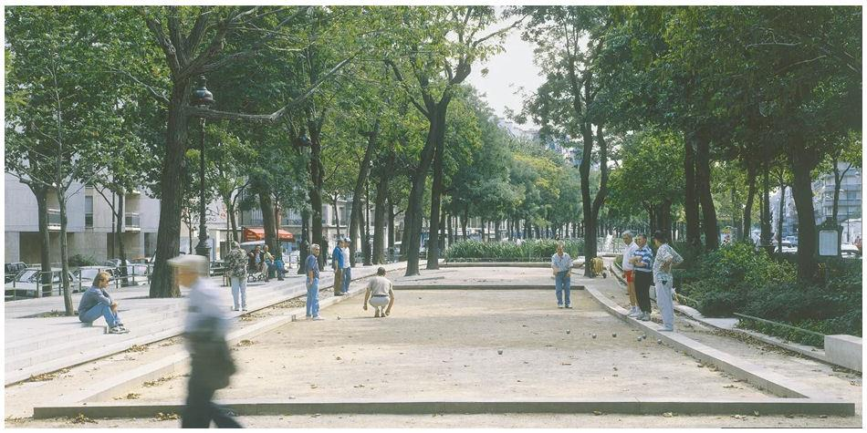 Boulevard Richard Lenoir (Paříž) Spojuje place de la République a place de la Bastille.