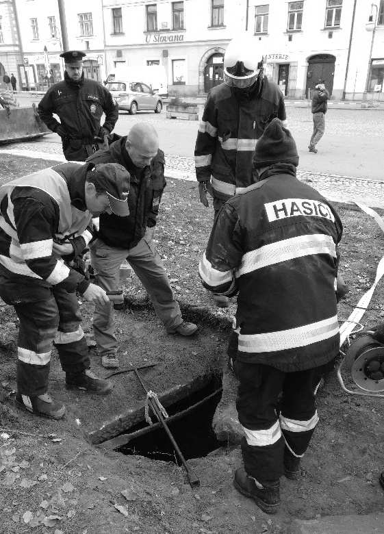 Je zapotřebí si uvědomit, že na základě dosud provedených geologických průzkumů již bylo jednou správním orgánem rozhodováno a chráněné ložiskové území bylo stanoveno v určitém rozsahu.