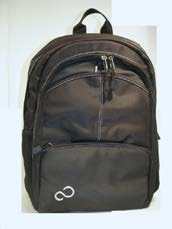 Casual Backpack 16 Batoh Casual Backpack 16 je určen pro širokoúhlé notebooky Objednací kód: s úhlopříčkou až 15,6.