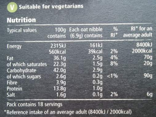 Vegetariánská strava má obvykle nízkou energetickou denzitu, strava, v níž se nešetří surovinami bohatými na tuky má vysokou.