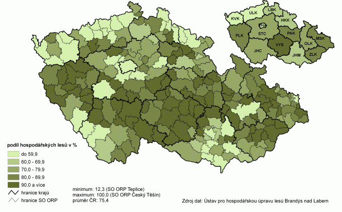 Výraznou převahu hospodářských lesů, když jejich podíl v celkové struktuře přesahuje 90 %, má 9 správních obvodů.