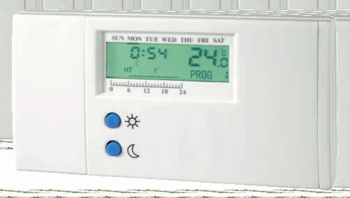 POKOJOVÉ TERMOSTATY Pokojový termostat klasické a osvědčené konstrukce s přednastavenými i uživatelsky definovatelnými programy. Jednoduché ovládání a snadné přepínání.