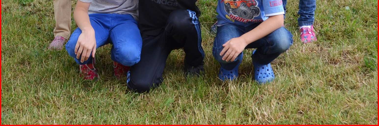 Radochová, Adéla Řezníčková, Dennis