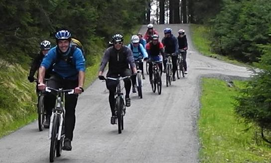 Kolová Fram Filipova Huť 30. 4. 4. 5. Dlouho plánovanou akcí byla cyklistická výprava na Šumavu.