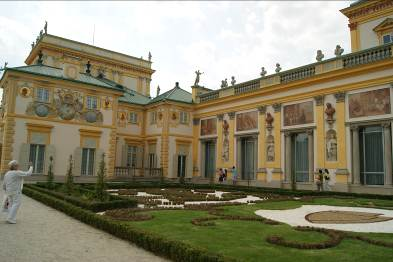 Prvním parkem třetího dne exkurze byl zámecký park Wilanow, barokní zámek vystavěný jako letní sídlo krále Jana Sobieskeho Augustinem Locci.