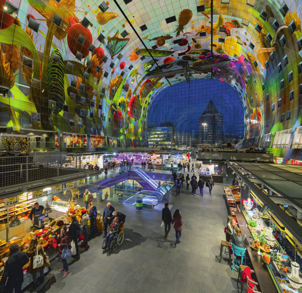 Referenční stavba Barevný zářivý tunel Žít a nakupovat pod jednou střechou Markthal, Rotterdam (Nizozemsko) Majitel budovy: Provast, Haag (Nizozemsko) Architekti: MVRDV, Rotterdam (Nizozemsko)