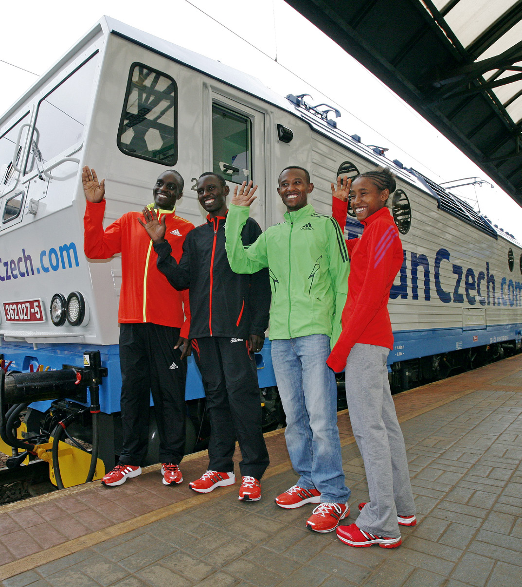 VLAKEM NA MATTONI 1/2MARATON ČESKÉ BUDĚJOVICE! V sobotu 7. června se poběží Mattoni 1/2Maraton České Budějovice. České dráhy jsou oficiálním dopravcem RunCzech běžecké ligy již devátým rokem.