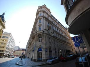 PRAGUE 1 PRAHA 1 space (sq m) KLIMENTSKÁ 52 Fully refurbished building Partitioned offices Openable windows