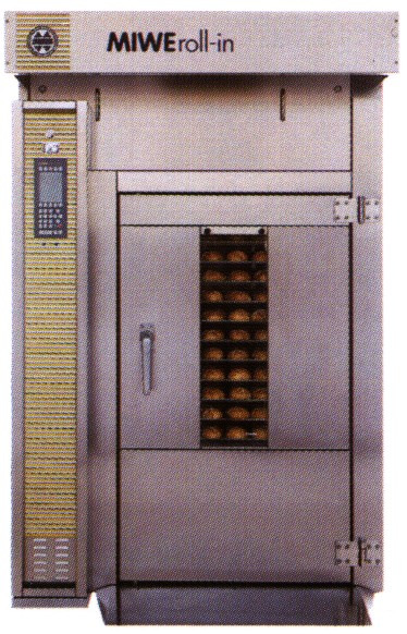 Při půdorysné ploše 2,18m² dosáhne model 60x80 vynikající užitné pečné plochy 9,6m². To odpovídá koeficientu využití plochy (FN) 4,4, který vyjadřuje poměr pečné plochy k základní ploše.