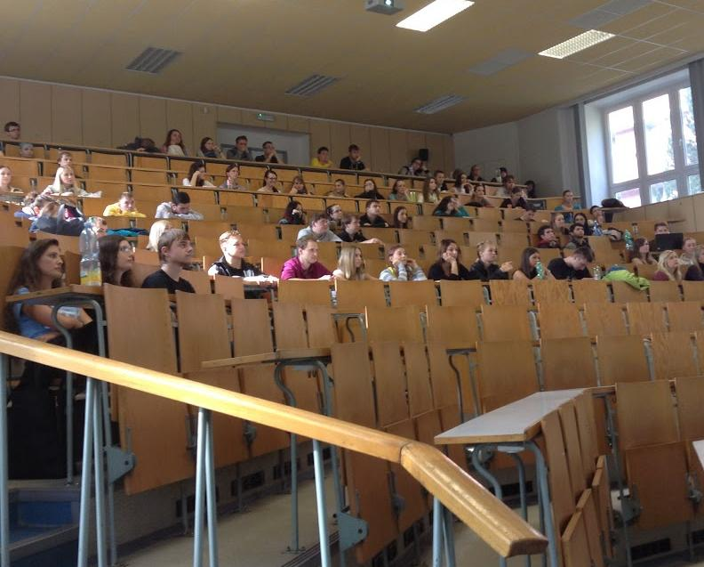 Účast na workshopu V dubnu 2014 se konal na Univerzitě Hradec Králové workshop Studentské komory Rady vysokých škol.