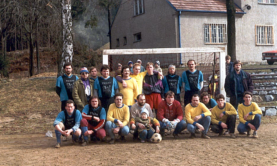 Soutěžní ročník jsme zahájili 9. dubna 1994.