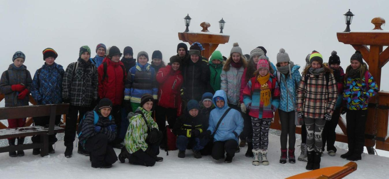 Zima sněhem neplývala, naši účastníci lyžařského kurzu v