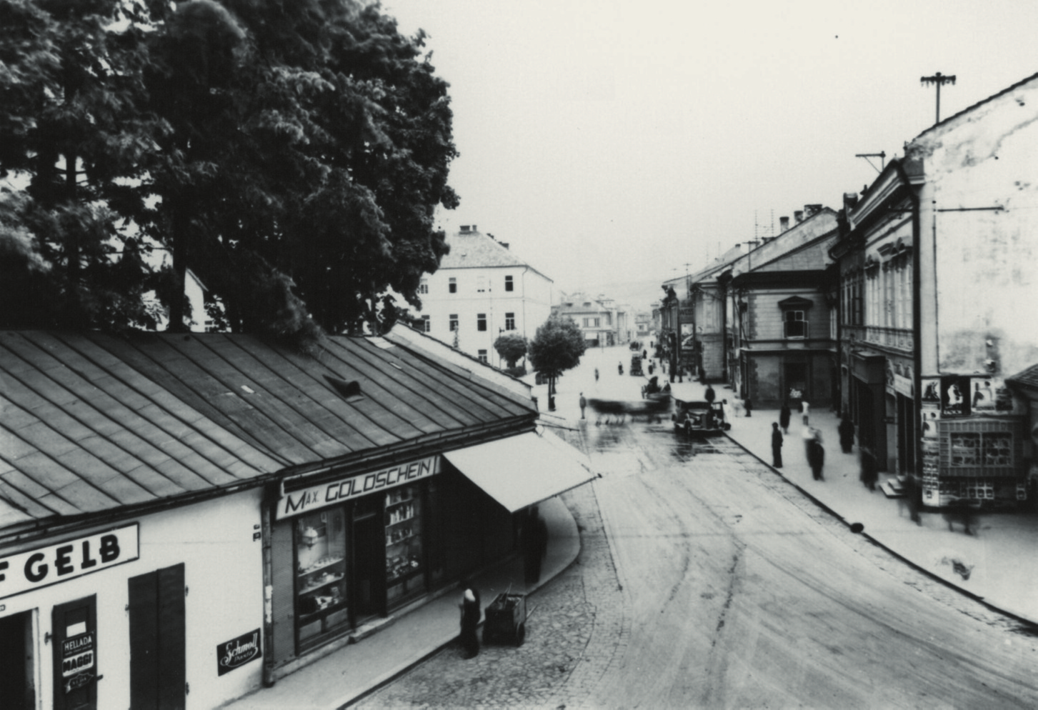 Liptovský Mikuláš před rokem 1918 neudržitelná, což se projevilo na prvomájovém sociálnědemokratickém shromáždění v Liptovském Mikuláši, kde byla přečtena rezoluce, která sice opatrně, ale přece jen