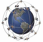 18 oběžnou dráhu se předpokládá pouze v případě, že by přestaly fungovat více jak tři družice. Rozmístění družic je na obrázku 2.1. Každá družice je vybavena přijímačem, vysílačem, atomovými hodinami, procesorovou jednotkou, zdroji elektrické energie a řadou přístrojů, které slouží pro navigaci nebo jiné vojenské účely (např.