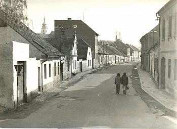 Lokalita Portyč patří k nejstarším obydleným částem města Písku (Jíša 1988). Proslula jako kolébka dělnického a komunistického hnutí. Od počátku 19.