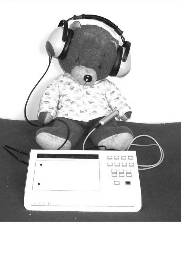 - 24 - Audiometrické vyšetření Dosud stále nejpoužívanější metodou vyšetření sluchu je audiometrické vyšetření.