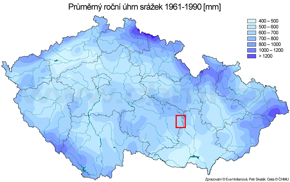 Obr. 3 Mapa průměrného ročního úhrnu srážek za období 1961-1990 [mm].