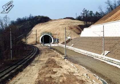 Tunel Vepřek Tunel Vepřeku Kralup nad Vltavou dlouhý 390 m patří mezi moderní stavby vznikající na tranzitních koridorech.