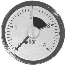 Přibližné hodnoty nastavení termostatu: I = 10 C 1 = 20 C 2 = 30 C 3 = 40 C 4 = 45 C 5 = 50 C 6 = 60 C 7 = 65 C 8 = 70 C I = 80 C Z důvodu zajištění dostatečného ohlazování a správné funkce systému,