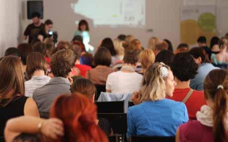 Spolupráce Inspirujte se u jiných Zaujal vás formát konference, způsob setkávání mimo váš obor? Zkuste jej převzít a zapojit do svého prostředí.