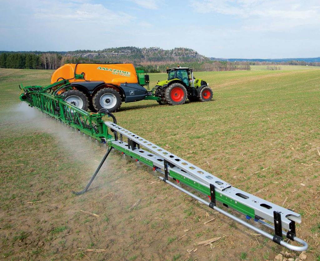 UX Special/Super/11200 Tažený postřikovač UX 11200 Nový trend v oblasti techniky na ochranu