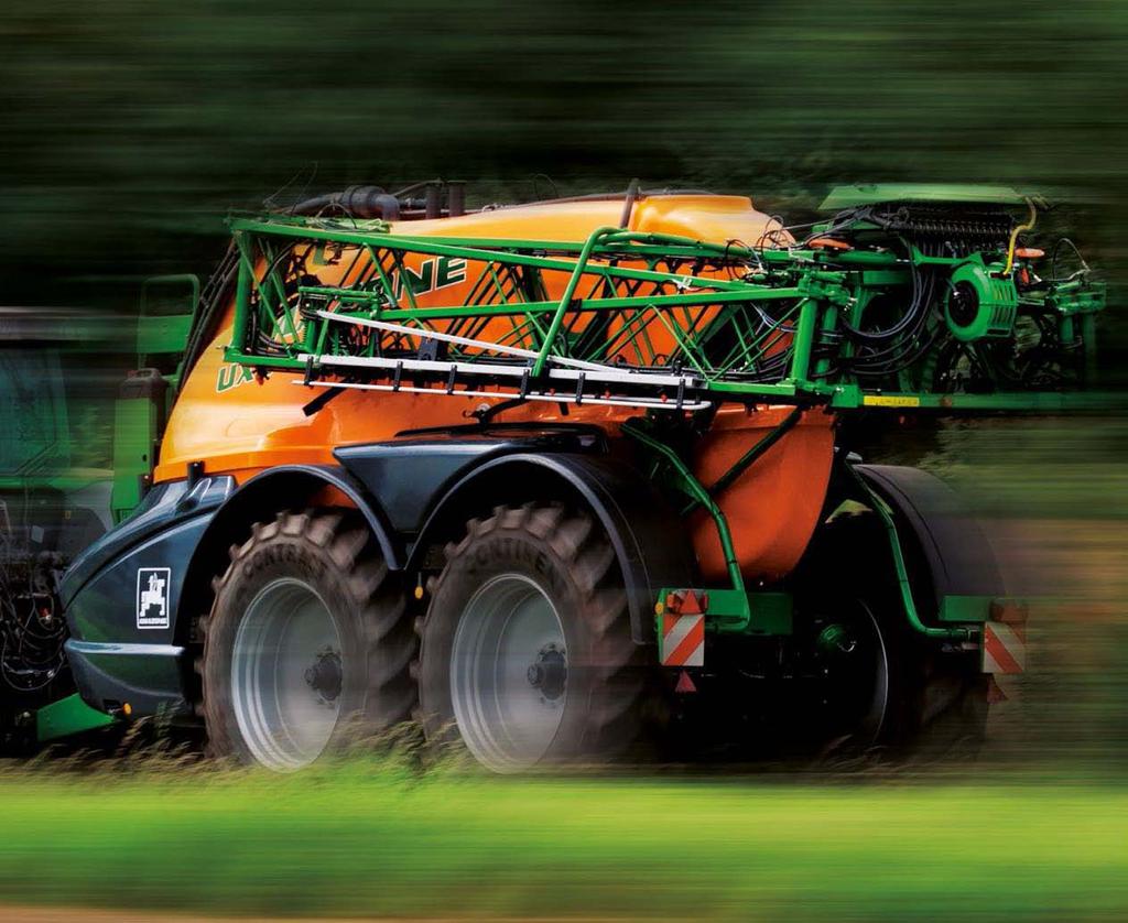 UX Special/Super/11200 Bezpečnost a komfort při jízdě Obecně dobře řešený design od podvozku a nápravy až po nádrž
