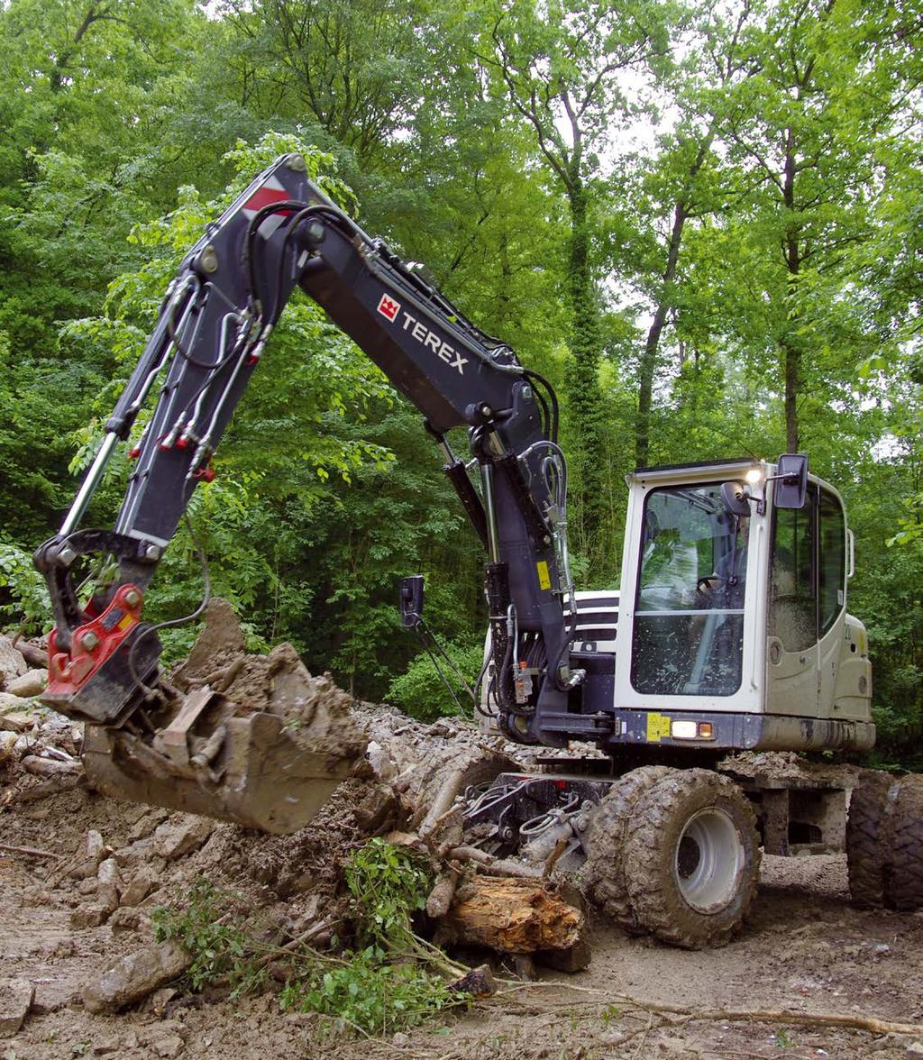 PŘESNÉ ŘÍZENÍ Terex Smart Control (TSC) Terex Smart Control je vyvinuté exkluzivně společností Terex a poskytuje řidiči maximální míru kontroly nad rypadlem.