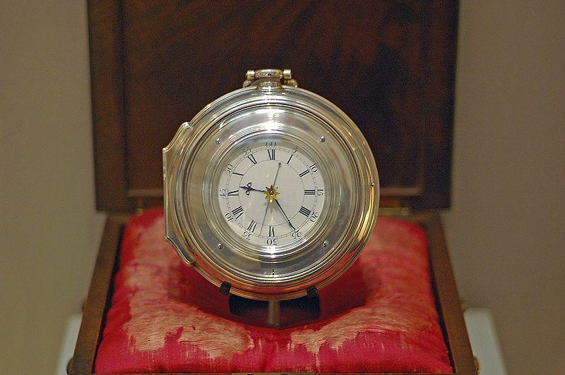 Měření zemské délky Historie - hodiny První přesné hodiny (J. Harrison) vyrobeno r. 1762 První hodiny stály až 30% ceny lodi, do začátku 19.
