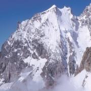 výstupové horolezci najdeme Aiguille na výstupy také vyhlášené. trasy lehčích Blanche. nejtěžší od obtížnosti jihu čtyřtisícovkách.