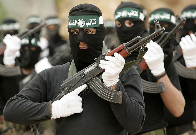 9. Obrázek bojovníků Hamásu. [cit. 2013-06-07].