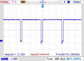 Obrázek 78 : Průběh signálu nstatus při prázdné paměti EPCS Posledním místem, kde lze zjistit činnost FPGA s prázdnou EPCS pamětí, je přímo na vývodech paměti.