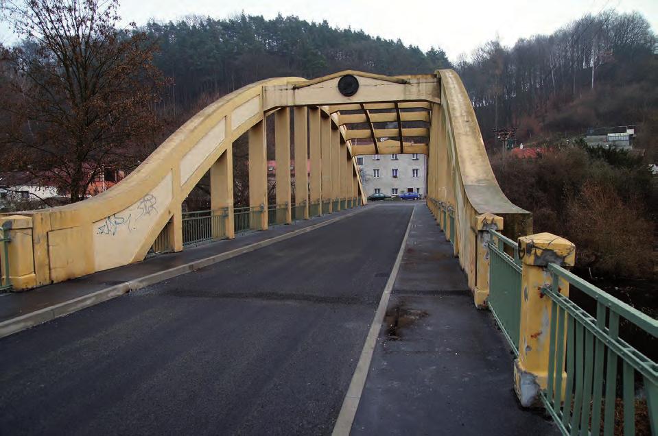 Odbor stavební a rozvoje města Most v Debři, na kterém začala celková rekonstrukce, musel být několik měsíců mimo provoz.