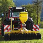 Na svažitém terénu nebo u menších traktorů nabízí GK možnost rozdělení stroje.