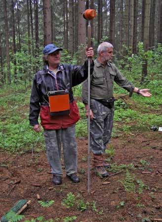 Hlavním cílem geofyzi- Inženýrsko-geologické mapování a studium vlastností hornin umožní prvotní posouzení lokalit z hlediska stavebně-technické proveditelnosti budoucích povrchových objektů