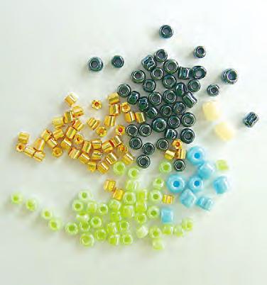 Mezi rokajl se řadí i trubičky (někdy i pod názvem válečky, angl. tube beads).