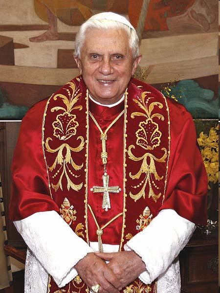 možné se proti nim odvolat Papeže volí kardinálové mladší 80 let doživotně v tzv.