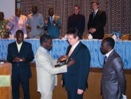 Drazí misijní přátelé, v roce 2012 jsme s týmem CfaN zasáhli africké země Burkinu Faso, Sierru Leone a Libérii, dvakrát jsme byli v Ugandě a závěrem roku jsme kázali v Etiopii a v Beninu.