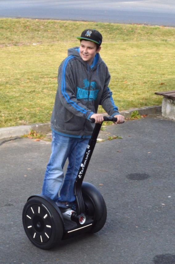 Jízda na segway k podpoře